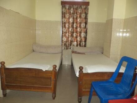 Hotel Kunjaben, Guwahati 3